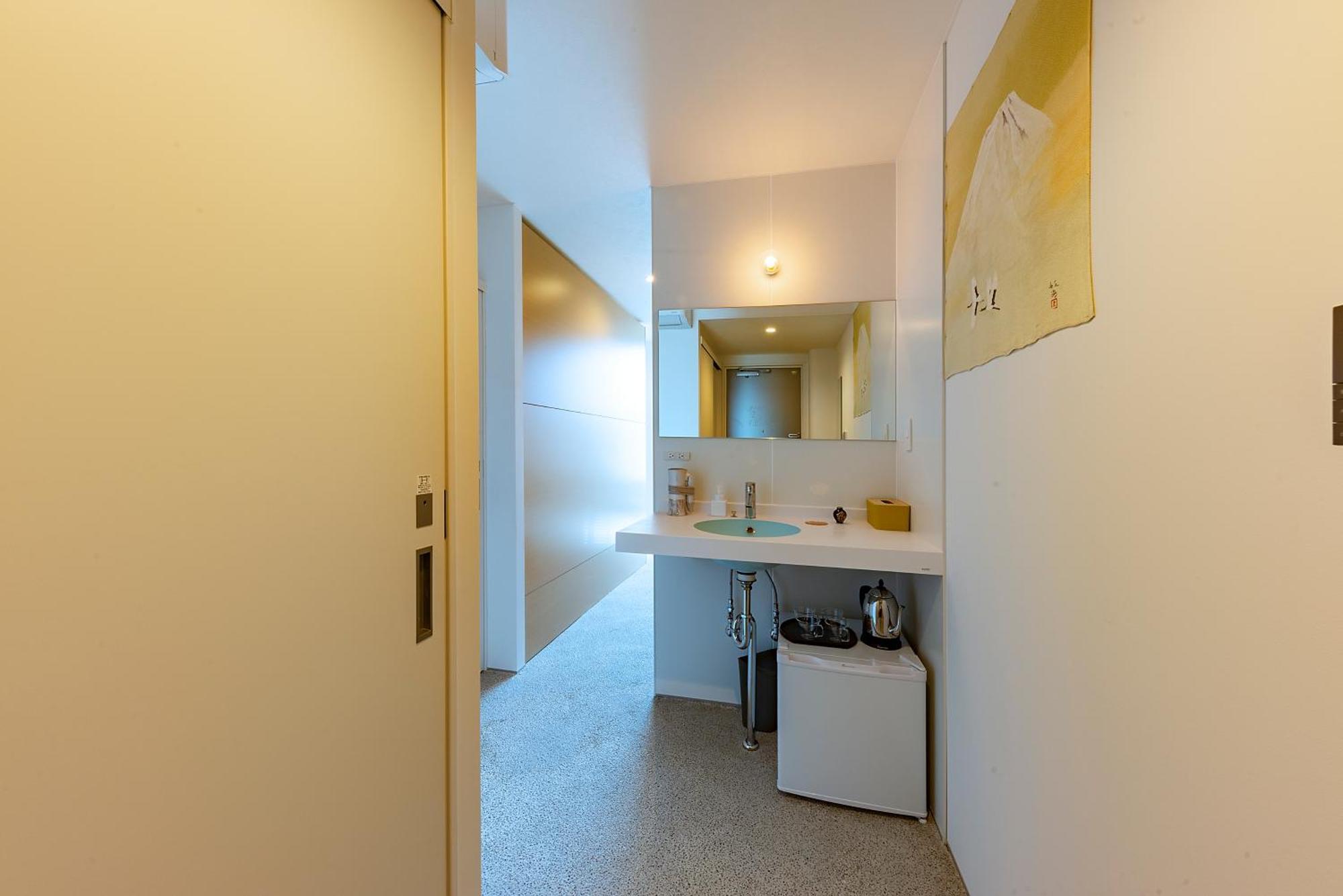 Plat Hostel Keikyu Kamakura Wave Luaran gambar