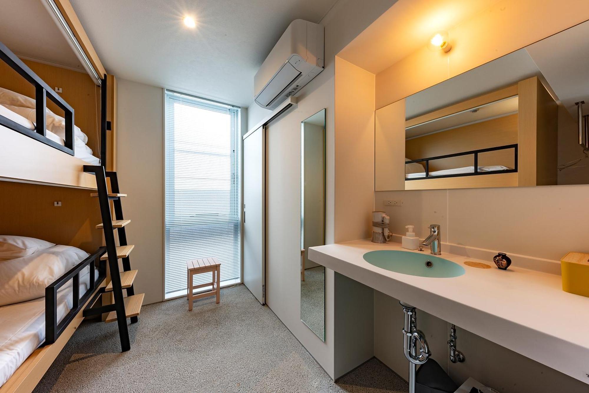 Plat Hostel Keikyu Kamakura Wave Luaran gambar