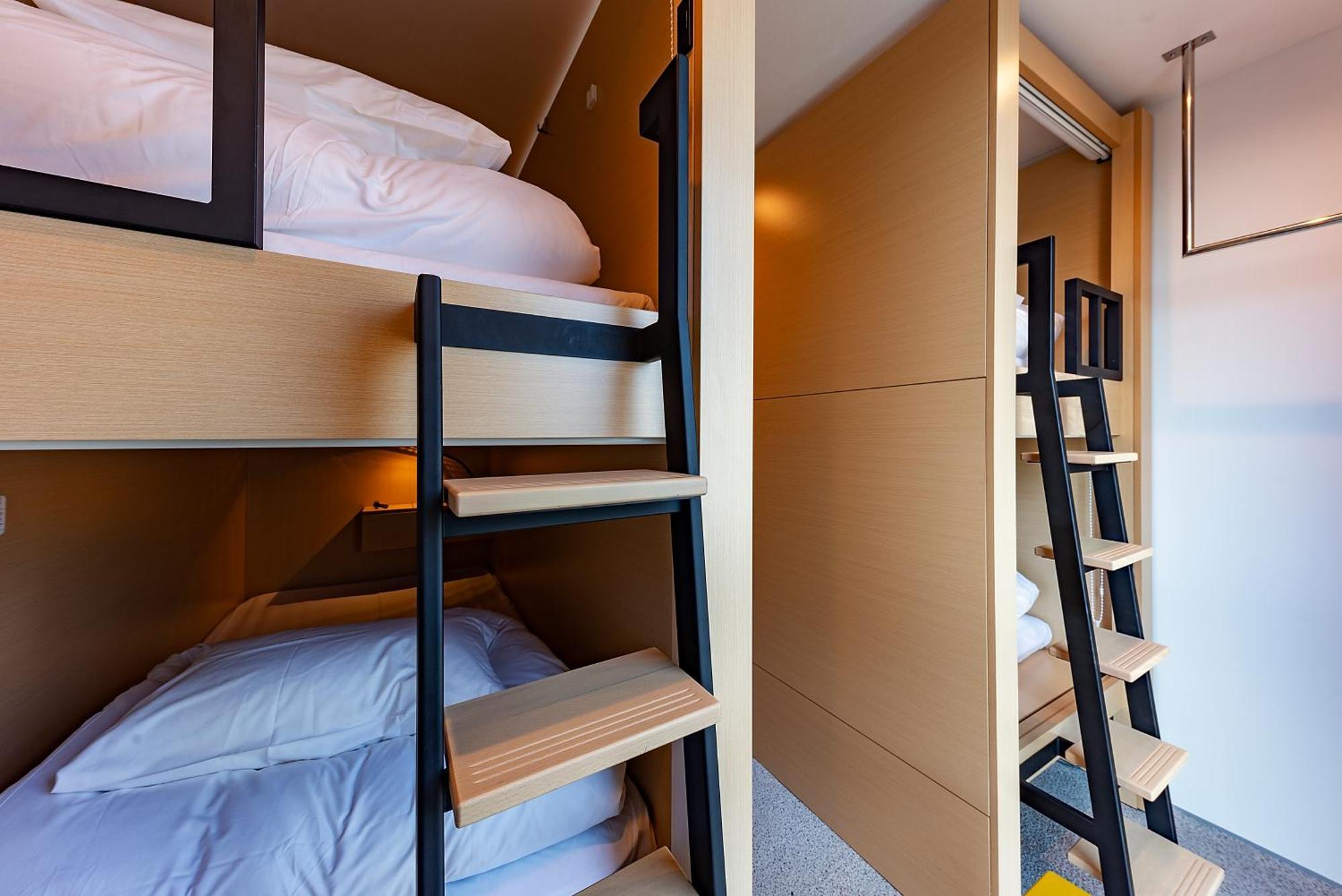 Plat Hostel Keikyu Kamakura Wave Luaran gambar